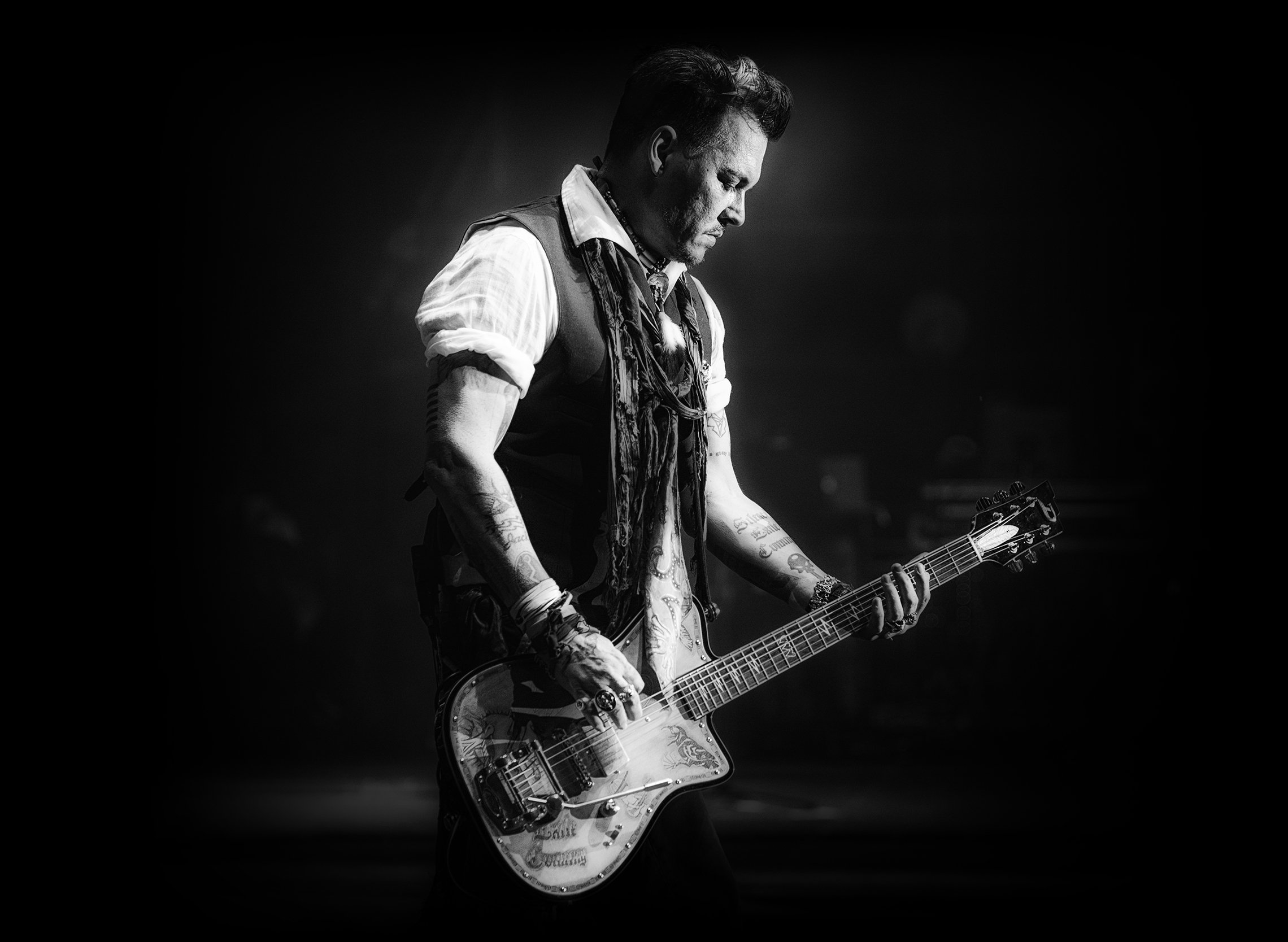 Alliance Series Johnny Depp | DUESENBERG GUITARS Alliance Series Johnny Depp | DUESENBERG GUITARS
