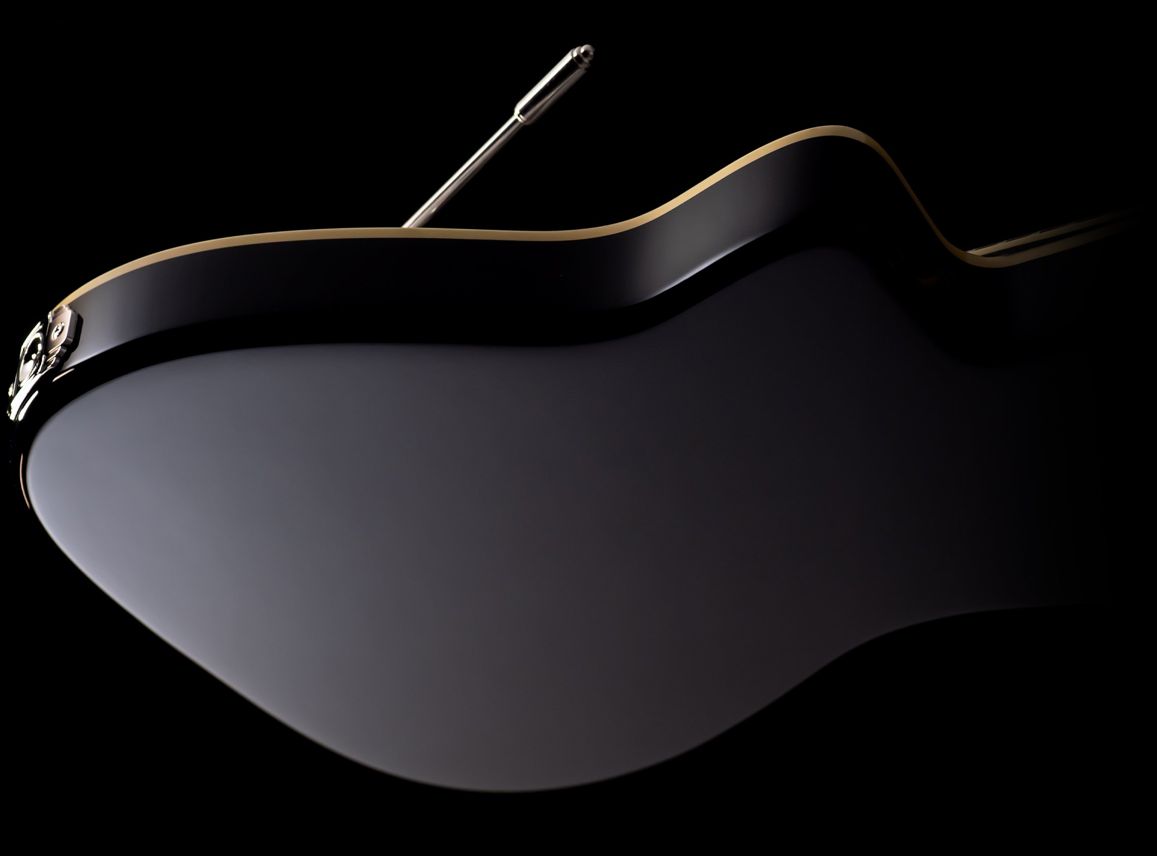 Backside view of the Duesenberg Alliance Series Johnny Depp