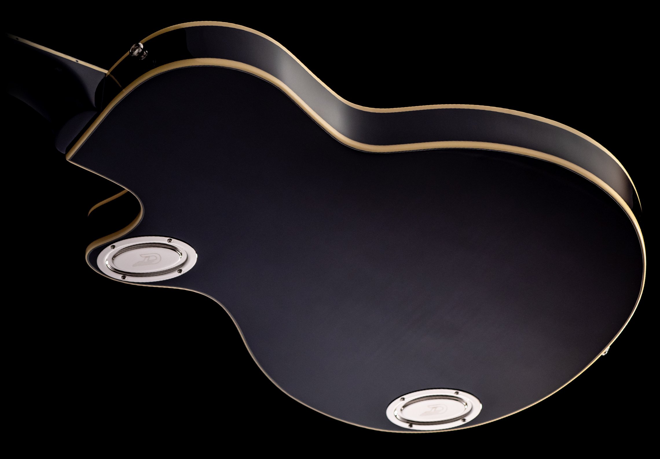 DTV-DLX_LAYOUT_06.jpg Image of the backside of the Duesenberg Starplayer TV DLX