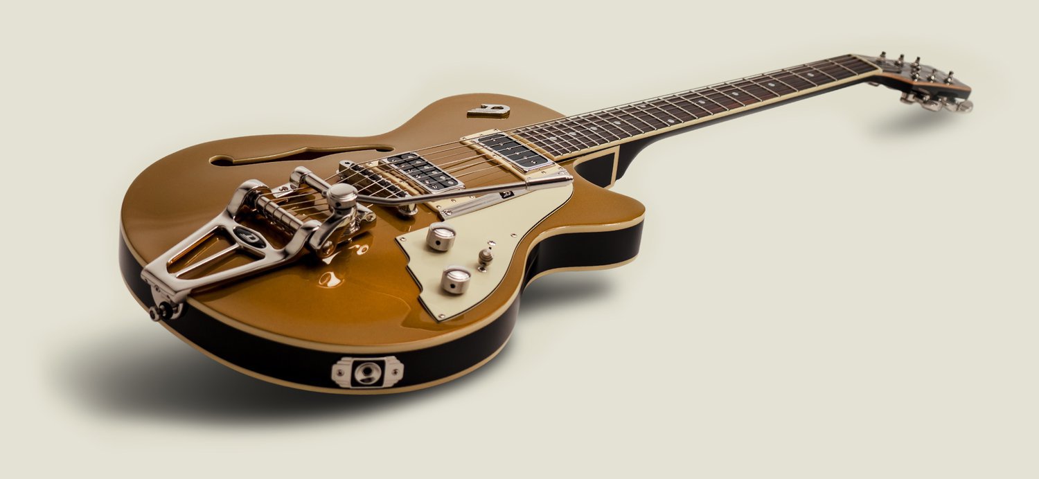 DTV-GT_HERO_uvehg32.width-1500.jpg Image of the Duesenberg Starplayer TV Gold-Top