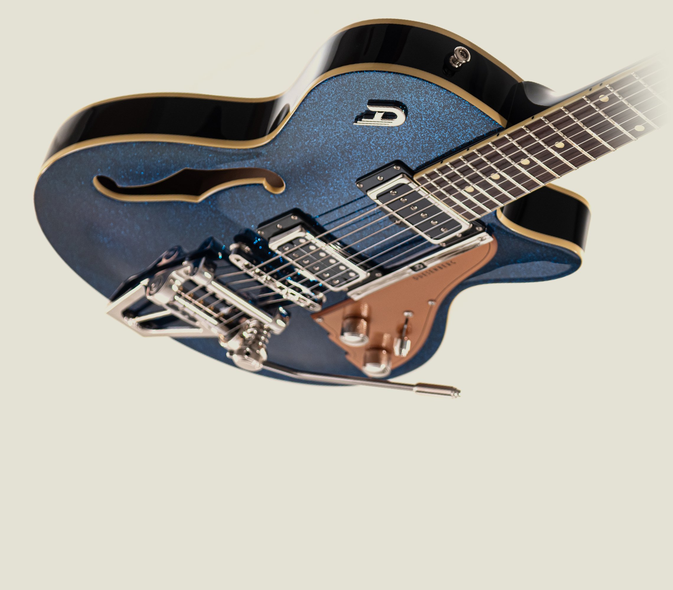 DTV-LAYOUT-001.jpg Header image for the Duesenberg Starplayer TV in Blue Sparkle