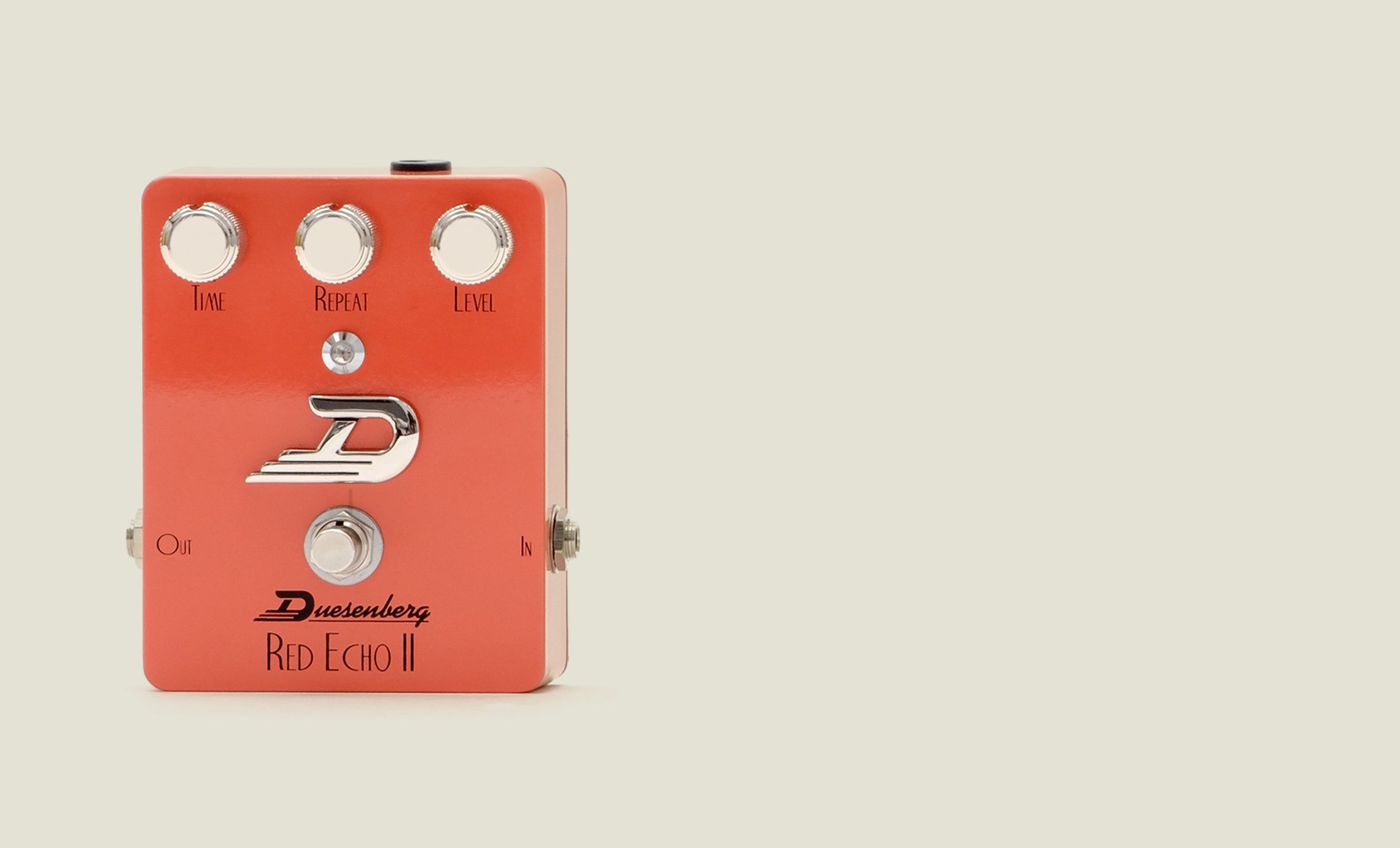 Photo of the Duesenberg Red Echo 2